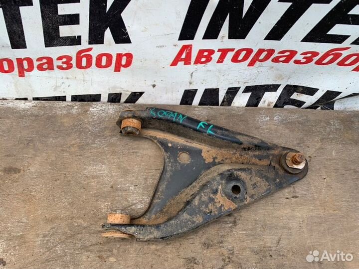 Рычаг передний левый Renault Logan