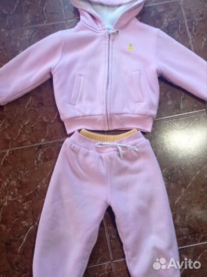Теплый костюм на девочку 98