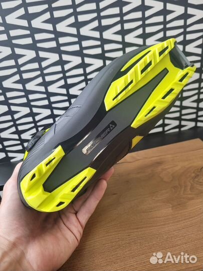 Лыжные ботинки Fischer Speedmax Jr Skate