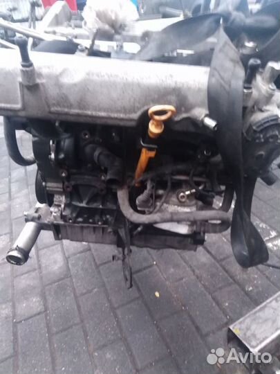 Двигатель в сборе VW Sharan 2005 1.8T AWC