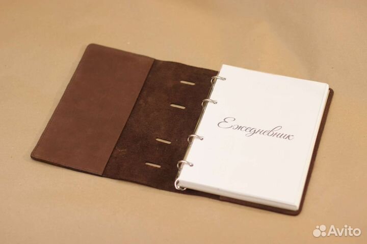 Ежедневник А5 на кольцах. Ручная работа. Нат.кожа
