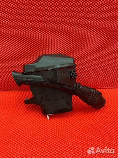 Бачок влагоотделителя Toyota Noah ZWR80G 2ZR-FXE