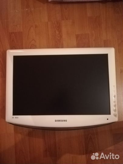 Монитор Телевизор Samsung LE19R86WDX