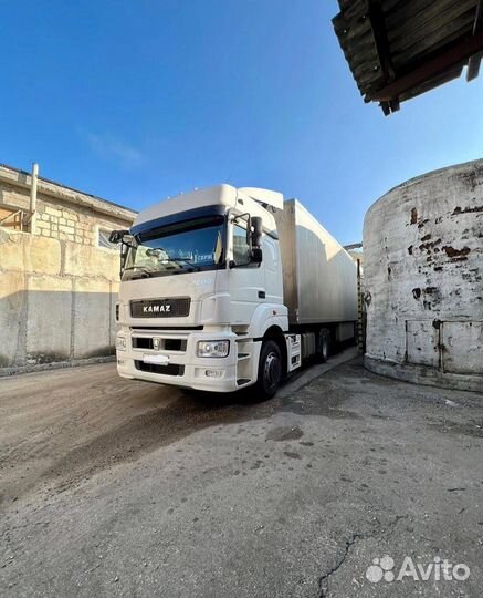 Грузоперевозки фурой