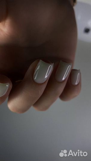 Маникюр, педикюр