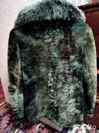 Полушубок из цигейки, воротник песец