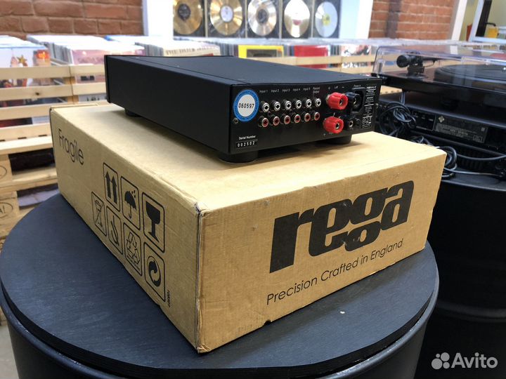 Усилитель интегральный rega brio-R