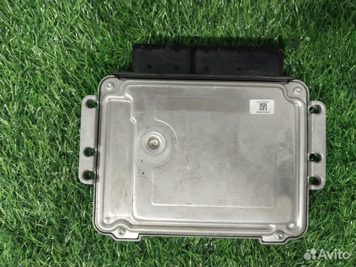 Блок управления двигателем Grand Starex