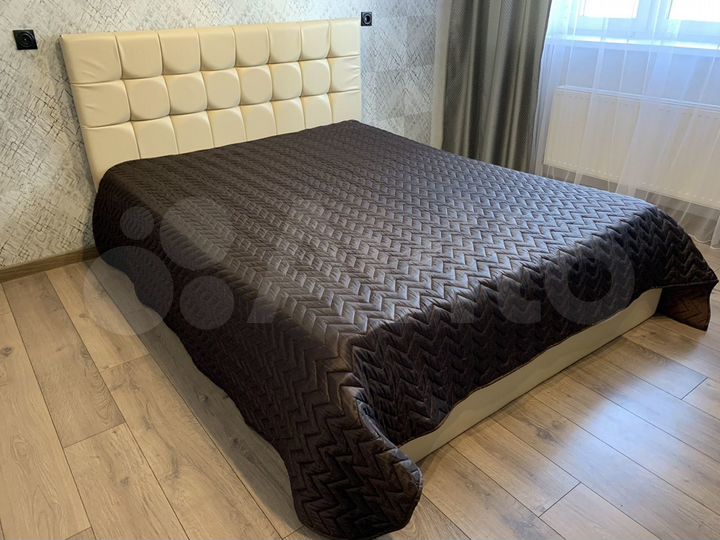 2-к. квартира, 71 м², 1/17 эт.