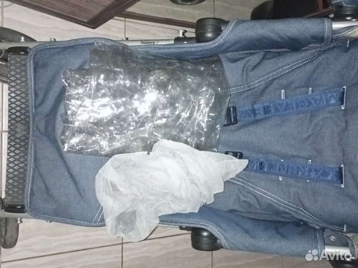 Детская коляска трость Maclaren quest