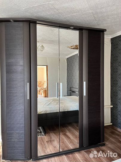 Спальный гарнитур