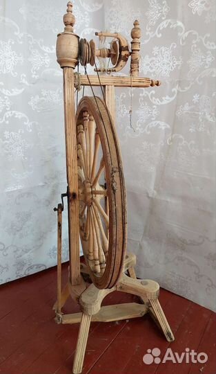 Прялка деревянная старинная