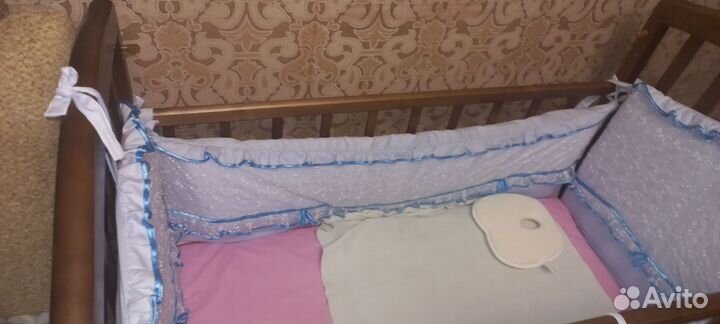 Детская кроватка