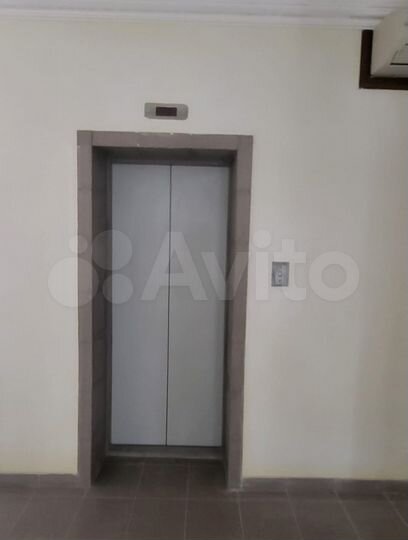 2-к. квартира, 90 м², 5/5 эт.