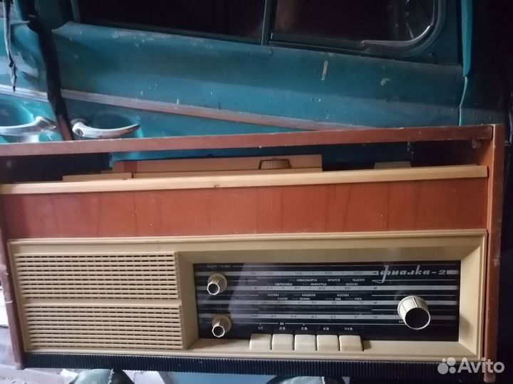 Радиола Фиалка-2. Магнитофон Весна 207