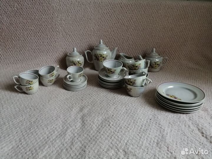 Сервиз чайный кофейный СССР фарфор, 34 предмета