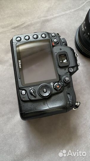 Зеркальный фотоаппарат nikon d7000 body