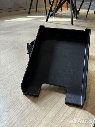 Лоток для бумаг горизонтальный