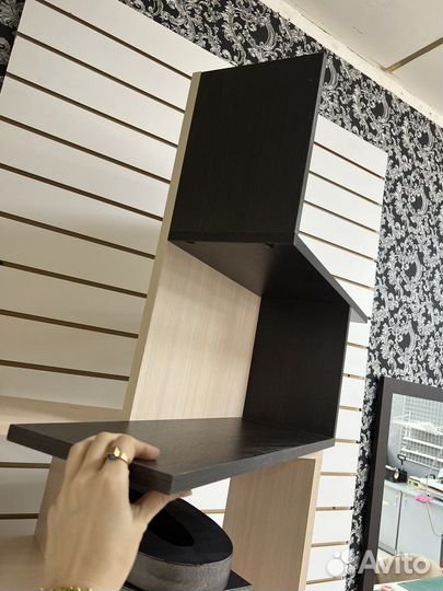 Полка деревянная