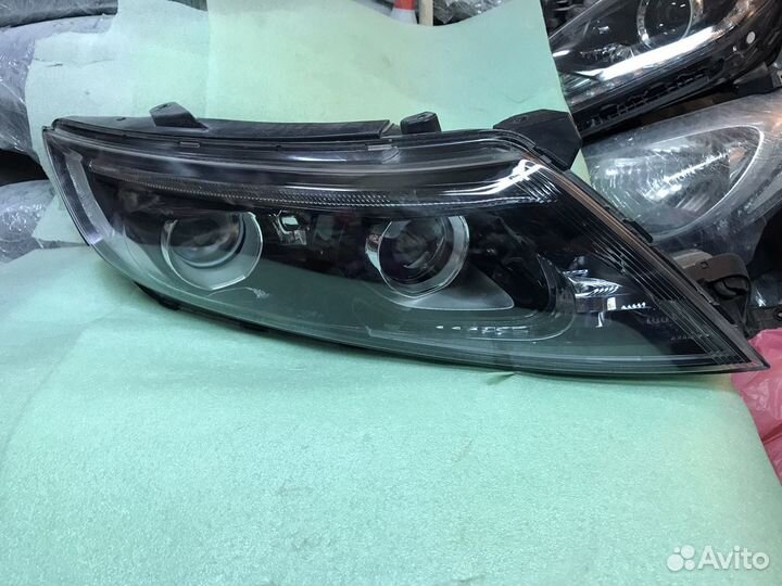 Фара левая и правая Kia Optima 3 рестайл LED галог