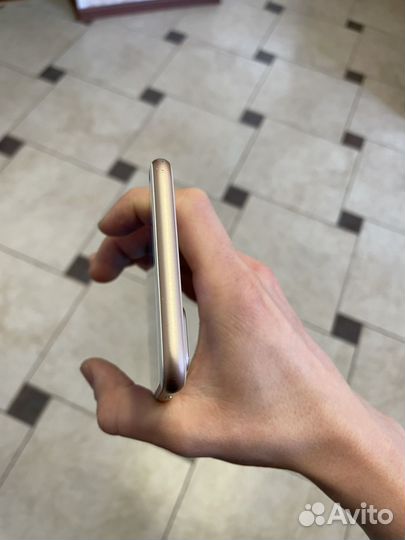 iPhone 8 Plus, 64 ГБ