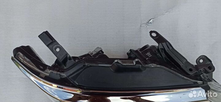 Фара правая Toyota Camry xv 55(Exclusive)