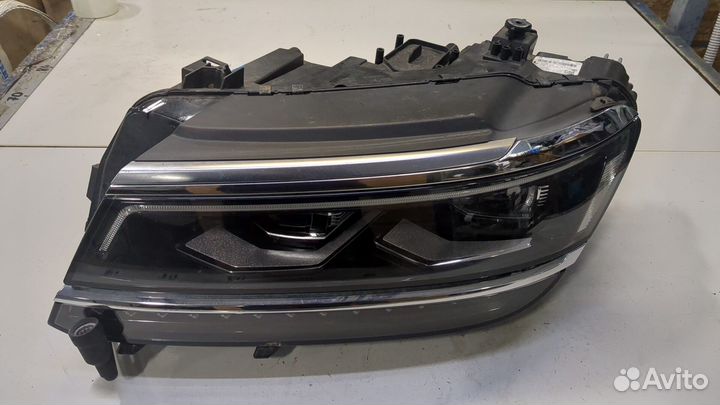 Фара (передняя) Volkswagen Tiguan, 2017