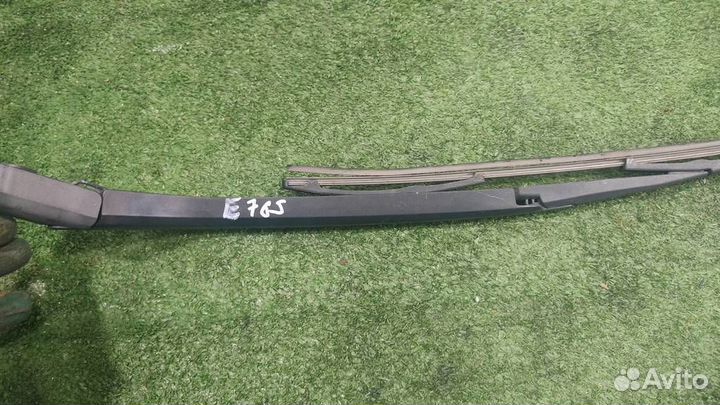 Поводок стеклоочистителя задний Daihatsu Sirion 2