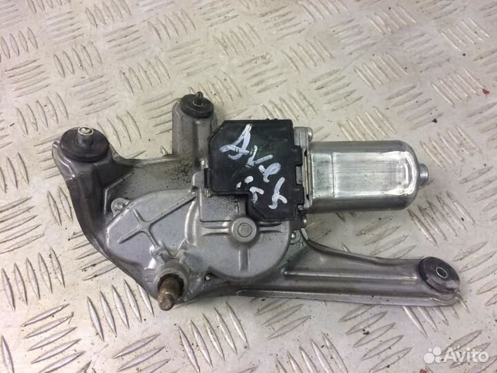 Моторчик дворника задний Toyota Avensis 2