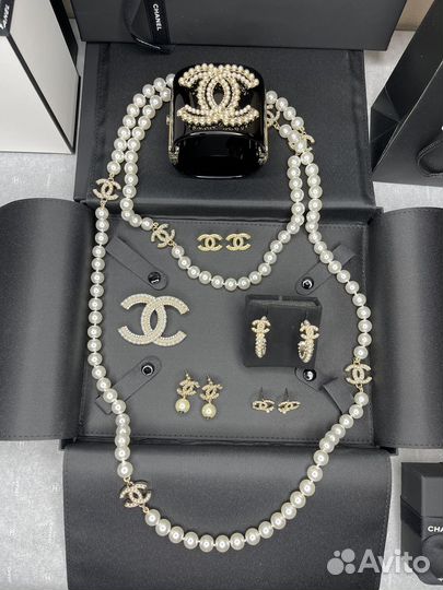 Жемчужное ожерелье Chanel