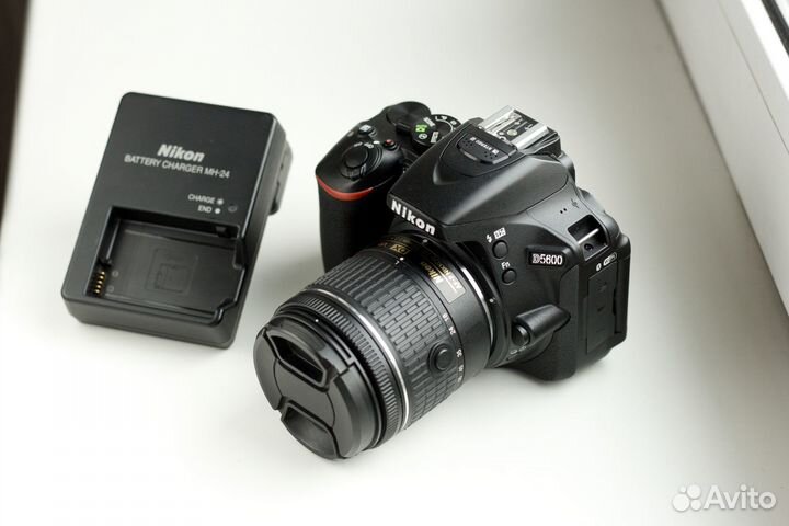 Nikon d5600 + kit 18-55 (пробег 8422)