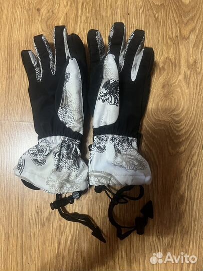 Горнолыжные перчатки подростковые