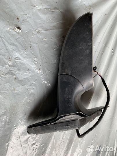 Корпус зеркала левый (без крышки) бу Skoda Rapid