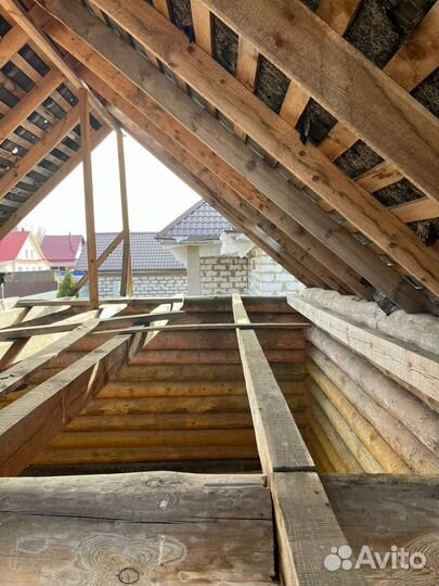 Сруб дома или бани