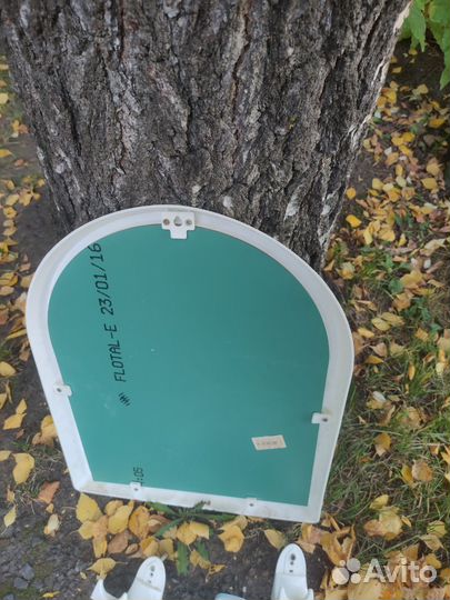 Зеркало в ванную 40х50 б/у