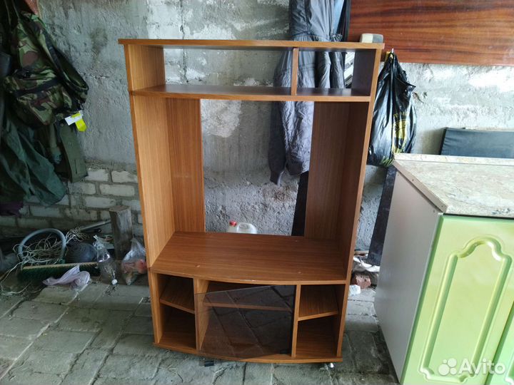 Тумба под телевизор