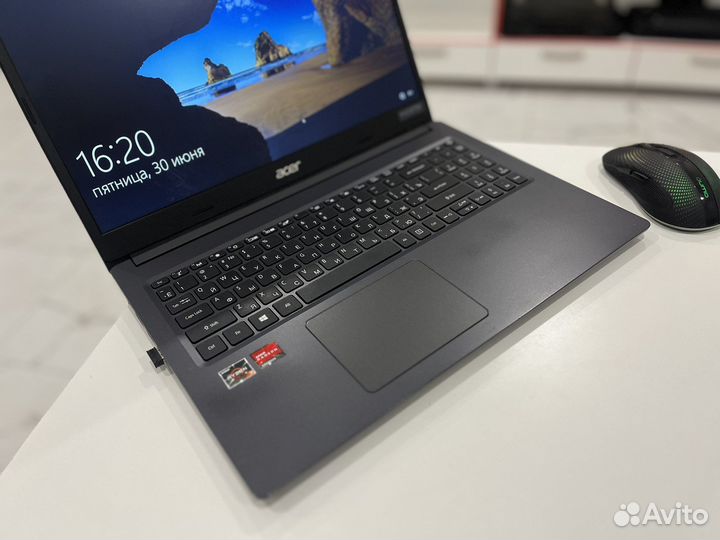 Игровой ноутбук 2022г : Ryzen,12гб,SSD