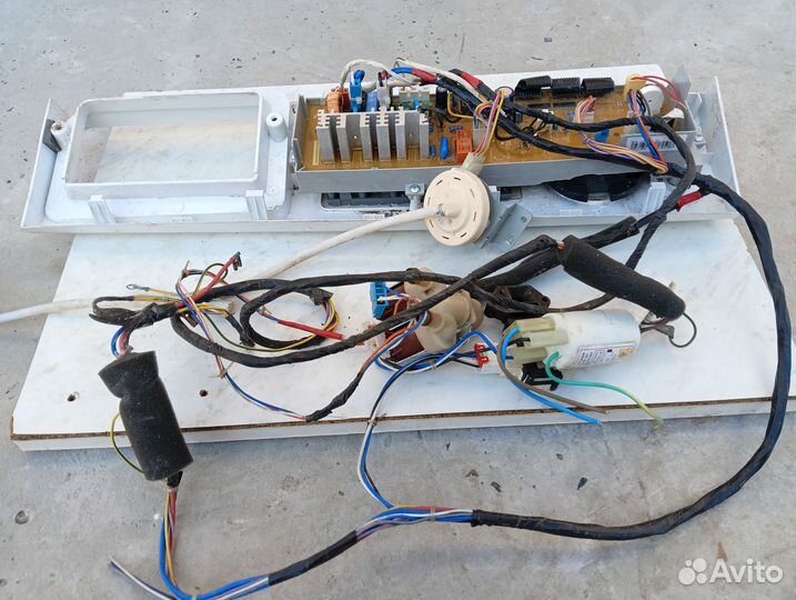 Панель управления стиральной машины Samsung