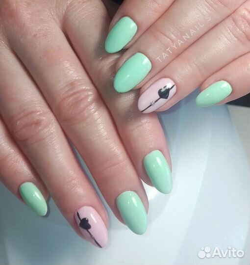 Маникюр. Педикюр