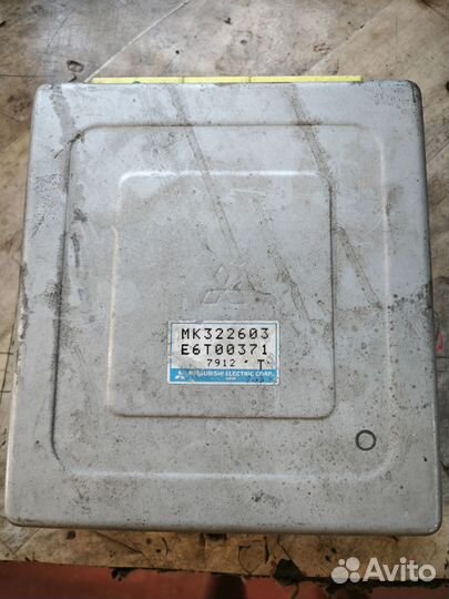 Эбу Mitsubishi Delica 4m40t