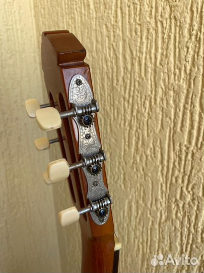 Классическая гитара Yamaha G-100D