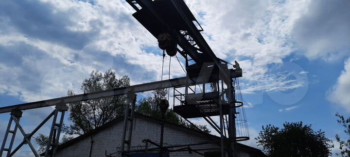 Производство, склады 1350 м²