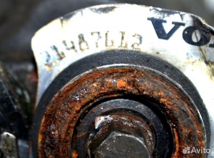 Суппорт вспомогательного моста, левый volvo FH (01