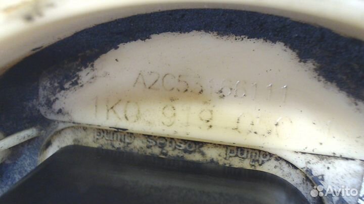 Насос топливный электрический Skoda Octavia (A5)