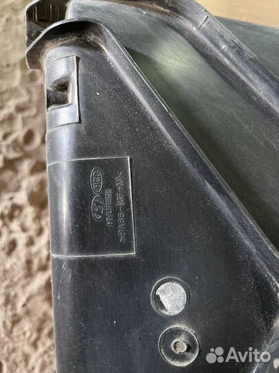 Вентилятор охлаждения радиатора Hyundai Sonata NF