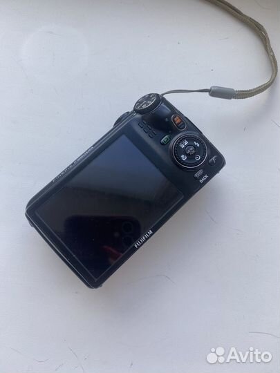 Компактный фотоаппарат Fujifilm FinePix F660EXR