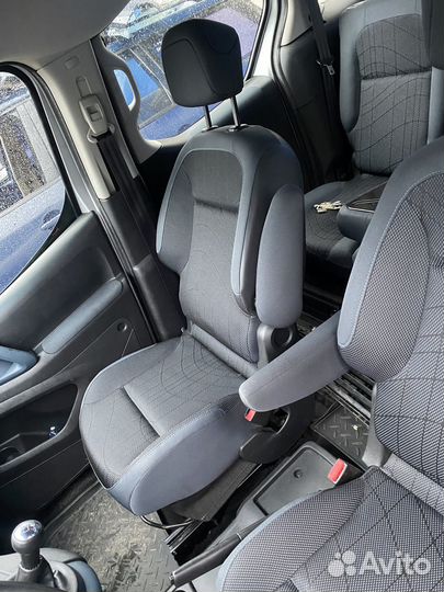 Пежо Партнёр B9 TePee в разборе