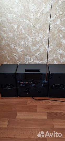 Музыкальный центр aiwa