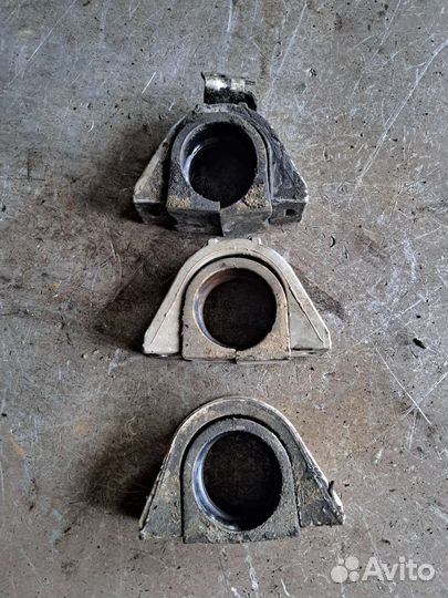 Скоба переднего стабилизатора BMW E65