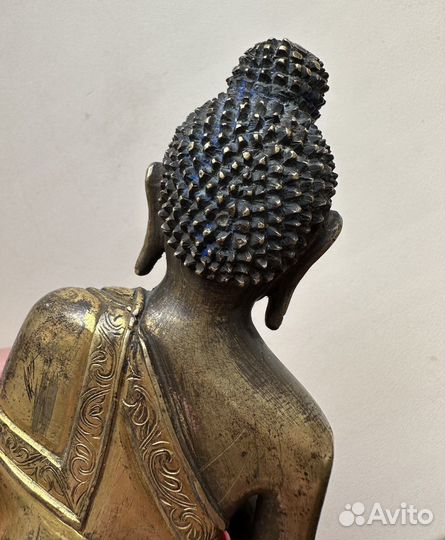Бронзовая статуэтка Будда